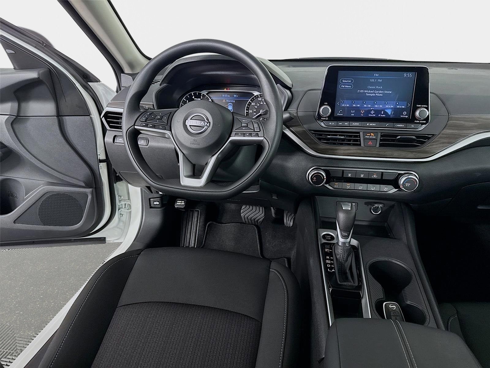 New 2026 Nissan Altima 2.5 SV FWD image 21
