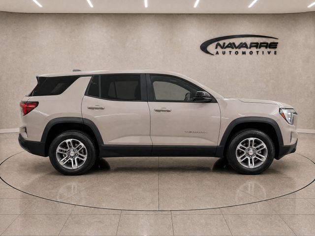 Used 2026 GMC Terrain Elevation FWD image 8