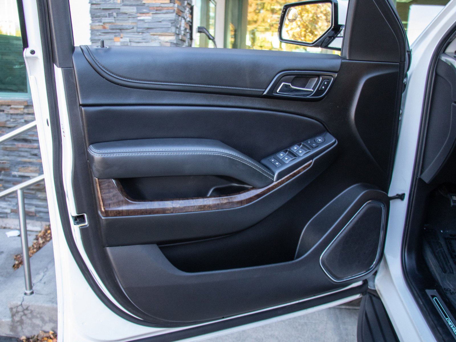 Used 2019 Chevrolet Tahoe LS w/ Max Trailering Package image 9