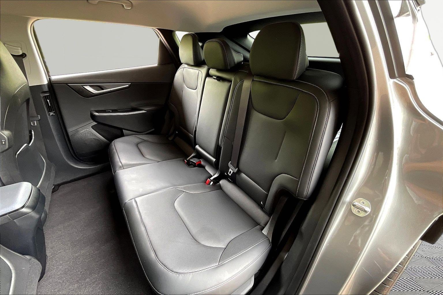 Used 2024 Kia EV6 Wind w/ Wind Technology Package AWD/4WD image 22