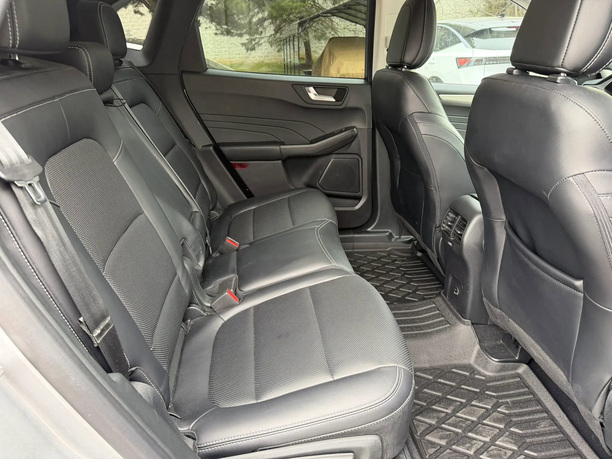 Used 2021 Ford Escape SEL image 20