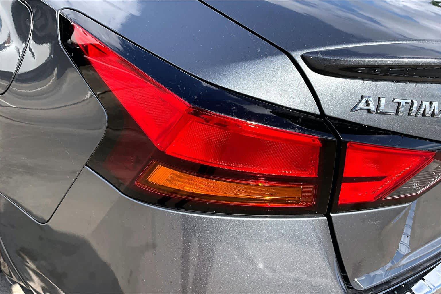 Certified 2021 Nissan Altima 2.5 SR image 27