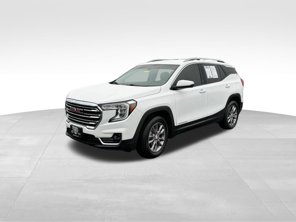 Used 2023 GMC Terrain SLT image 3