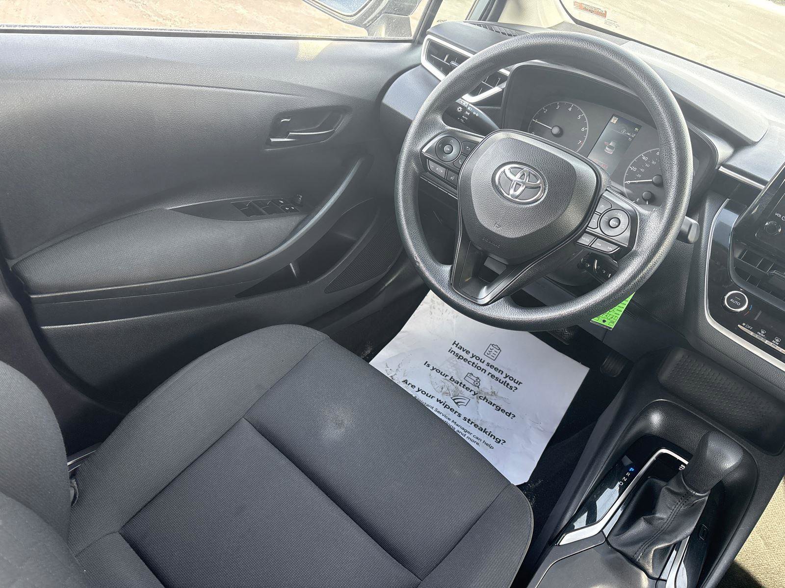 Used 2023 Toyota Corolla LE FWD image 15