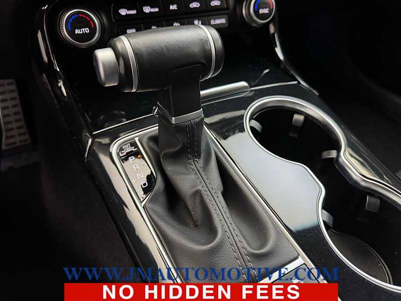 Used 2020 Kia Stinger GT-Line image 32