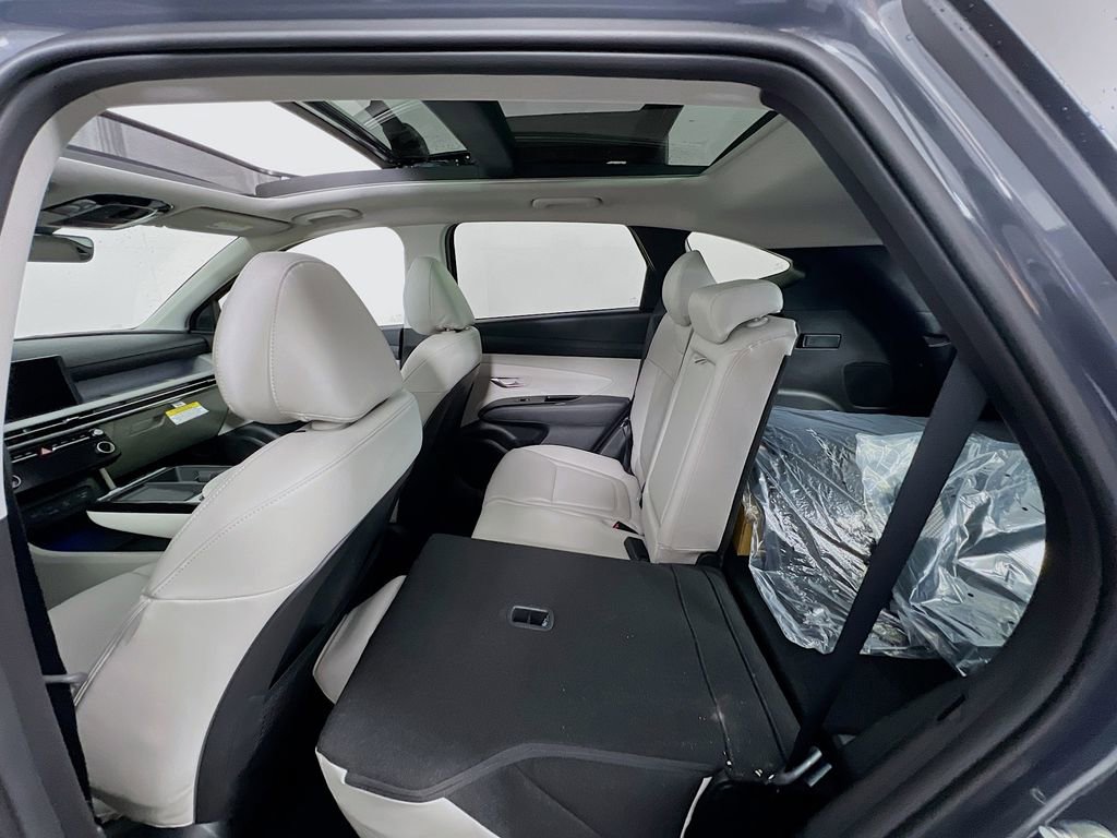 New 2026 Hyundai Tucson Limited image 24