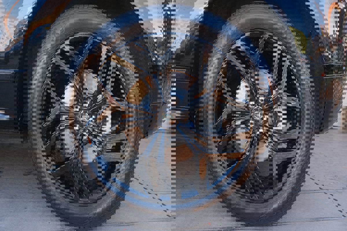 Used 2023 Land Rover Range Rover Evoque R-Dynamic SE image 42