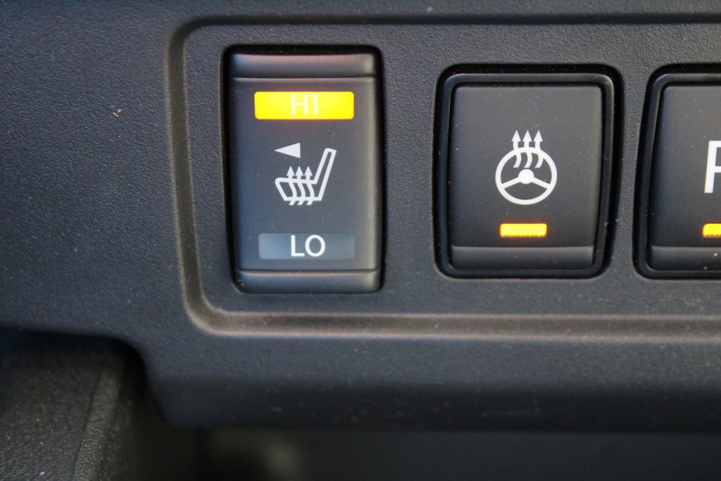 Used 2023 Nissan Frontier SV w/ SV Convenience Package image 47