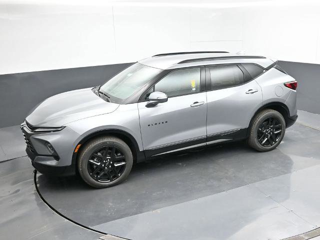 New 2025 Chevrolet Blazer RS w/ Driver Confidence II Package image 18