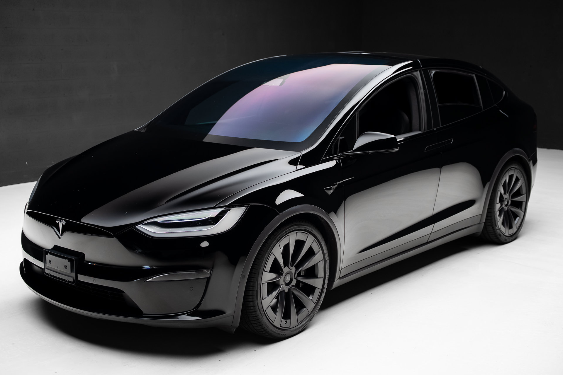 Used 2022 Tesla Model X Plaid AWD/4WD image 5