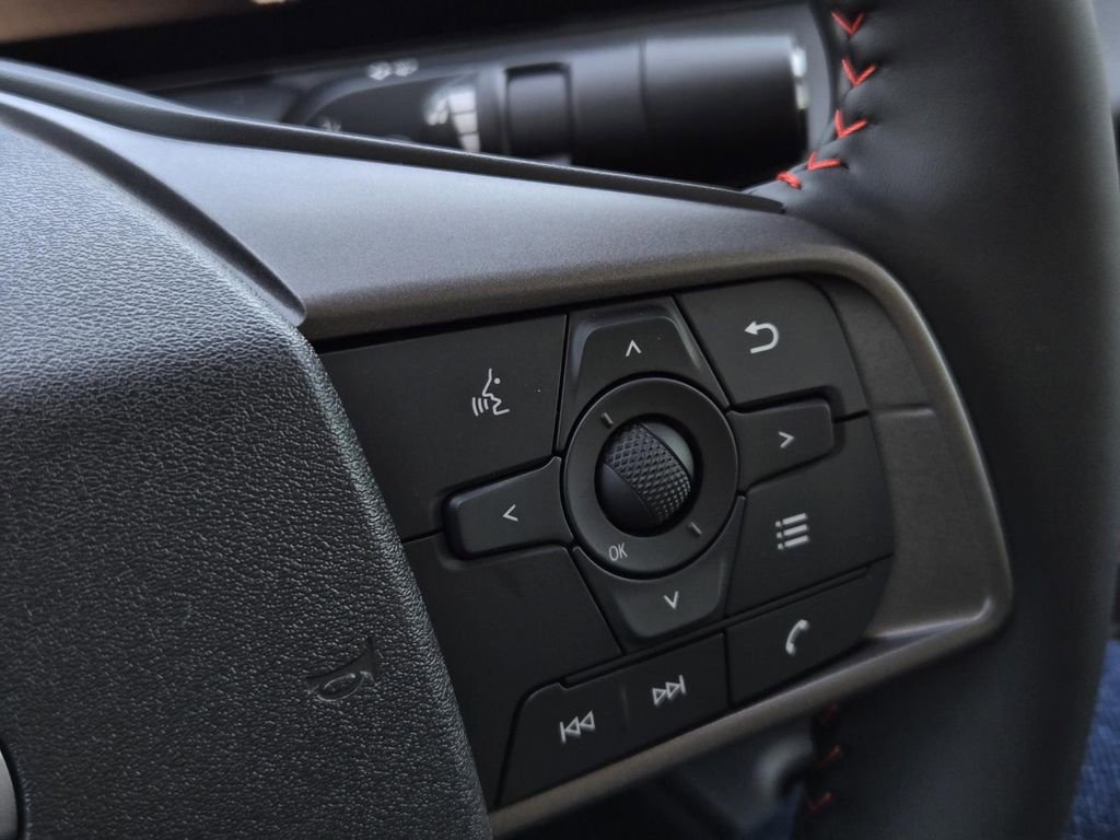 New 2026 Nissan Sentra SR w/ Floor Mat Package image 24