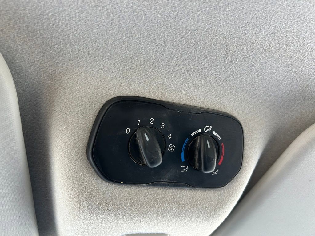 Used 2019 Ford Transit 350 XL RWD image 27