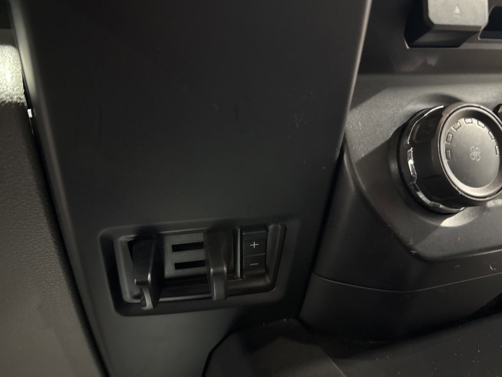 Used 2017 Ford F150 XL w/ Equipment Group 101A Mid image 30