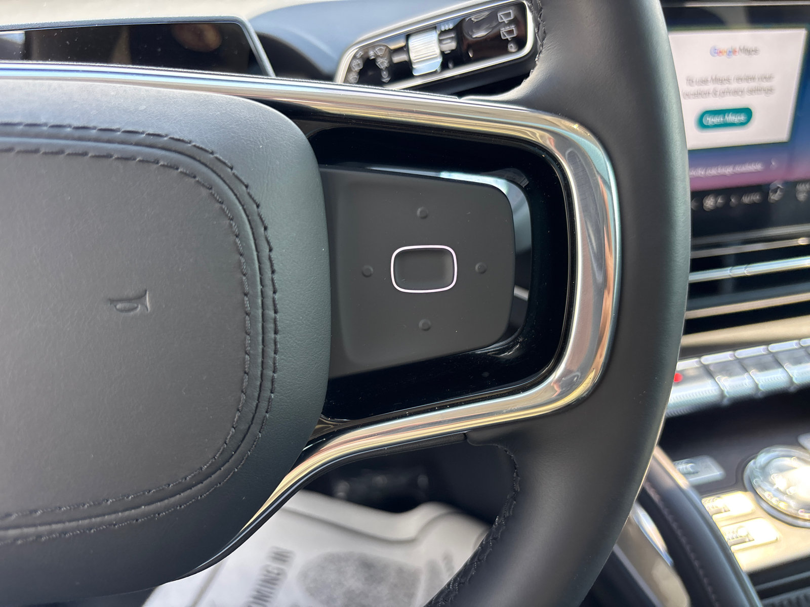 New 2026 Lincoln Nautilus Reserve w/ Jet Appearance Package AWD/4WD image 18