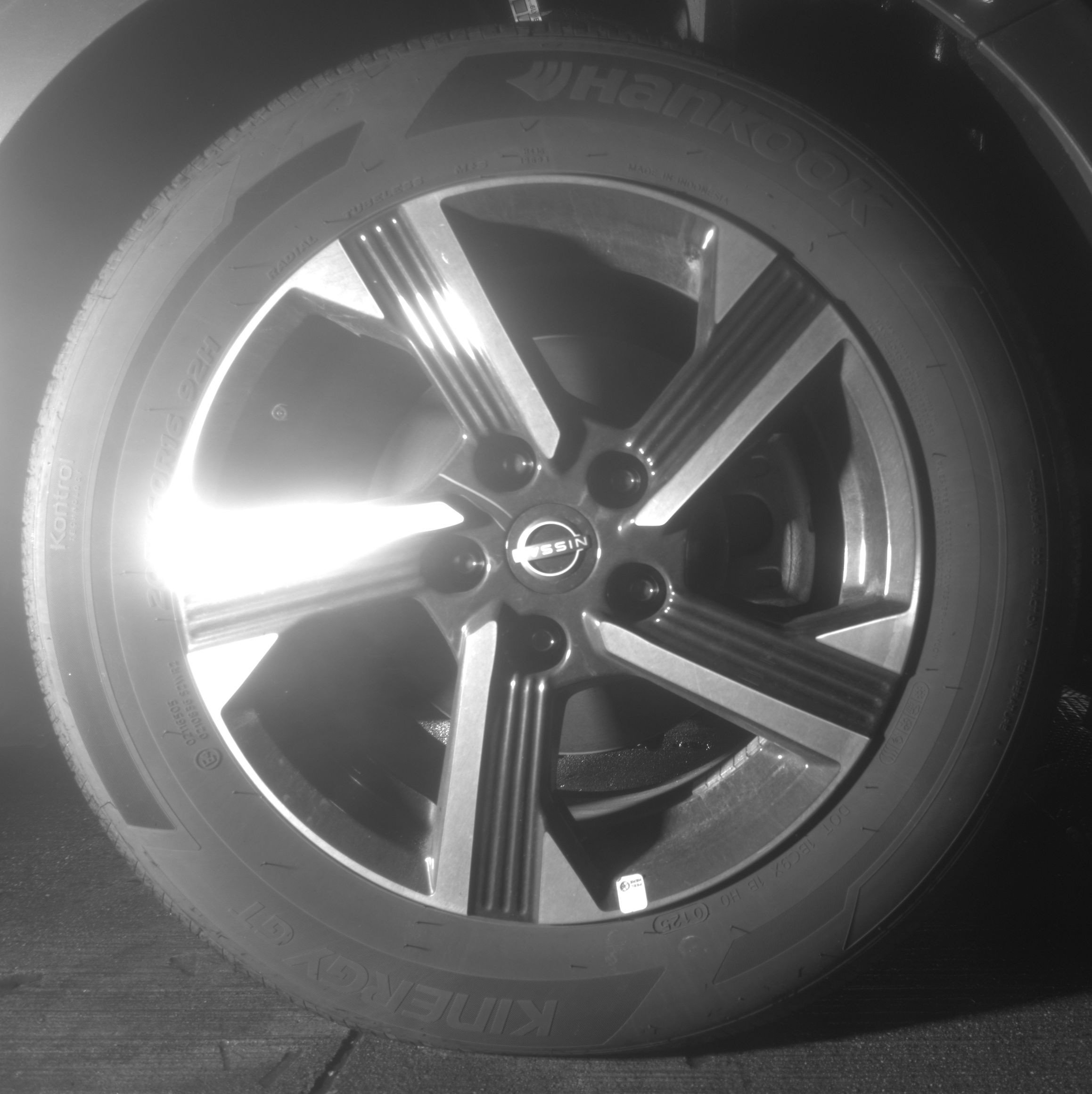 Used 2025 Nissan Sentra SV FWD image 13