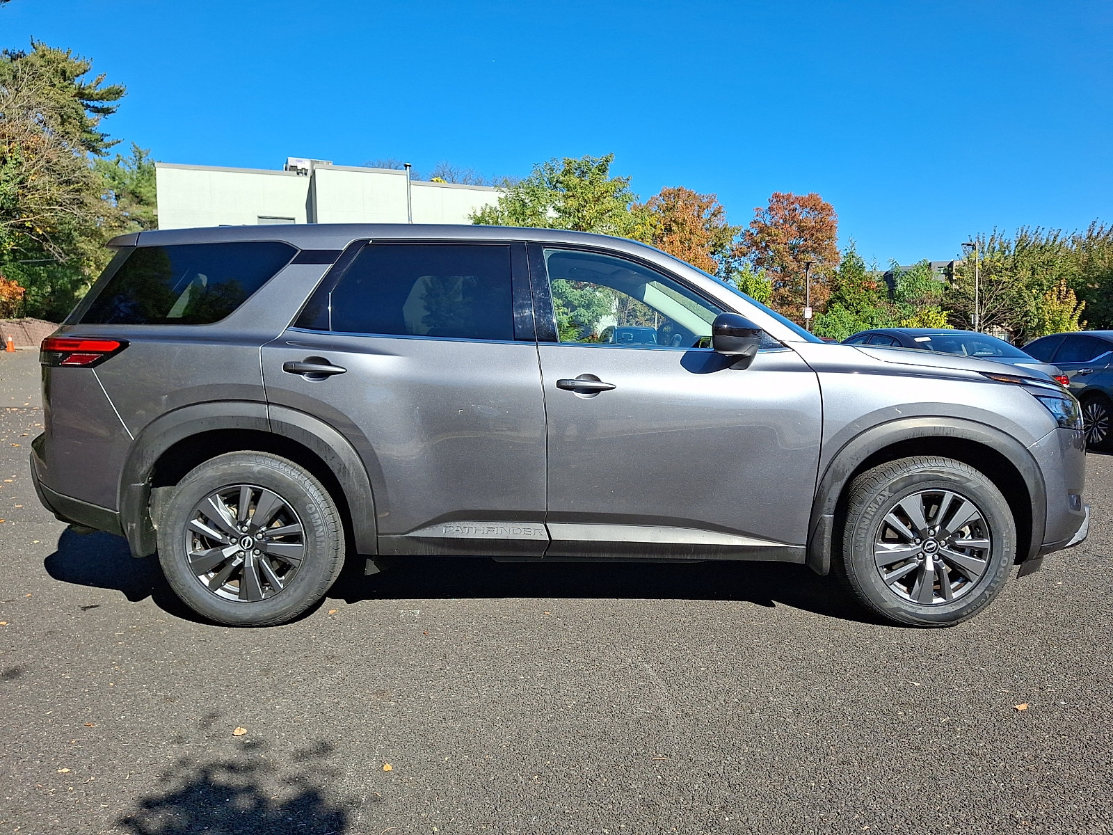 Certified 2024 Nissan Pathfinder S AWD/4WD image 7
