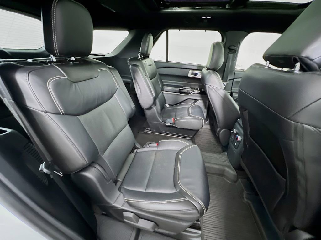 Used 2022 Ford Explorer ST w/ Equipment Group 401A image 29