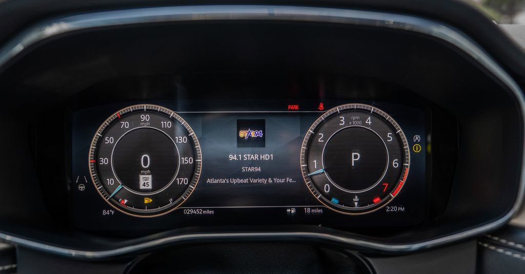 Used 2024 Jaguar F-PACE R-Dynamic S AWD/4WD image 9