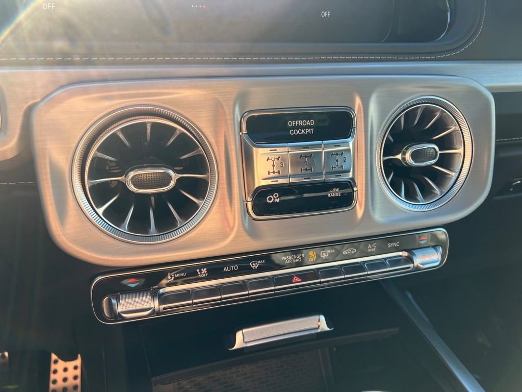 Used 2025 Mercedes-Benz G 550 image 19