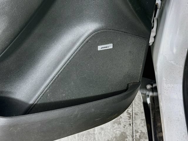 Used 2020 Chevrolet Trax LT w/ Sun & Sound Package FWD image 19