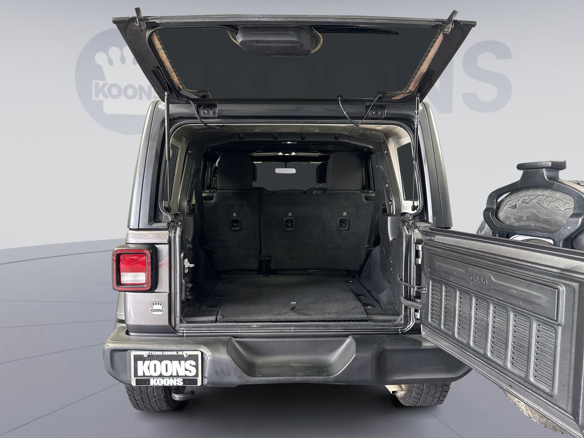 Used 2023 Jeep Wrangler Unlimited Sport AWD/4WD image 24