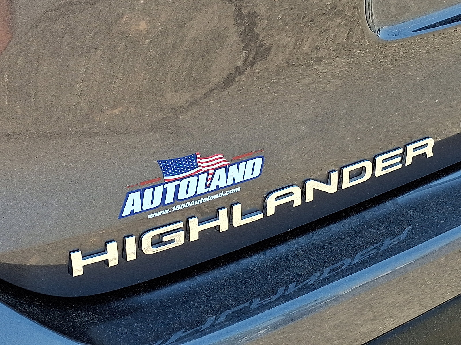 Used 2025 Toyota Highlander LE AWD/4WD image 30
