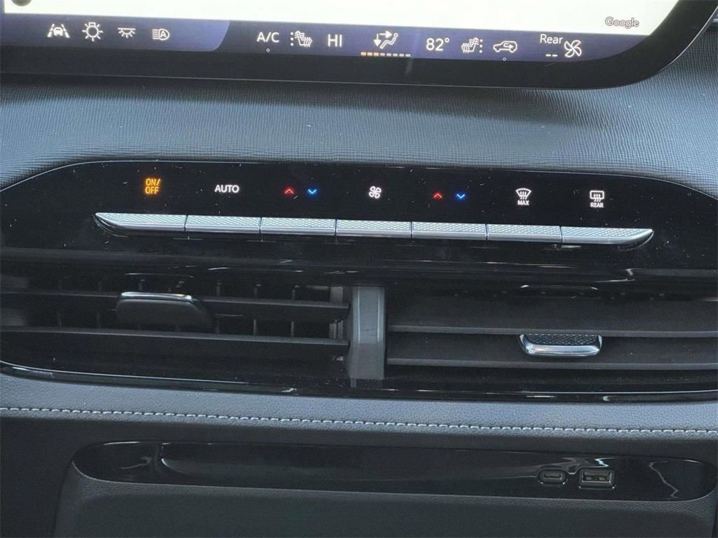 Used 2025 Buick Enclave Preferred AWD/4WD image 5