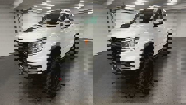 Used 2022 Chevrolet Colorado ZR2 image 4