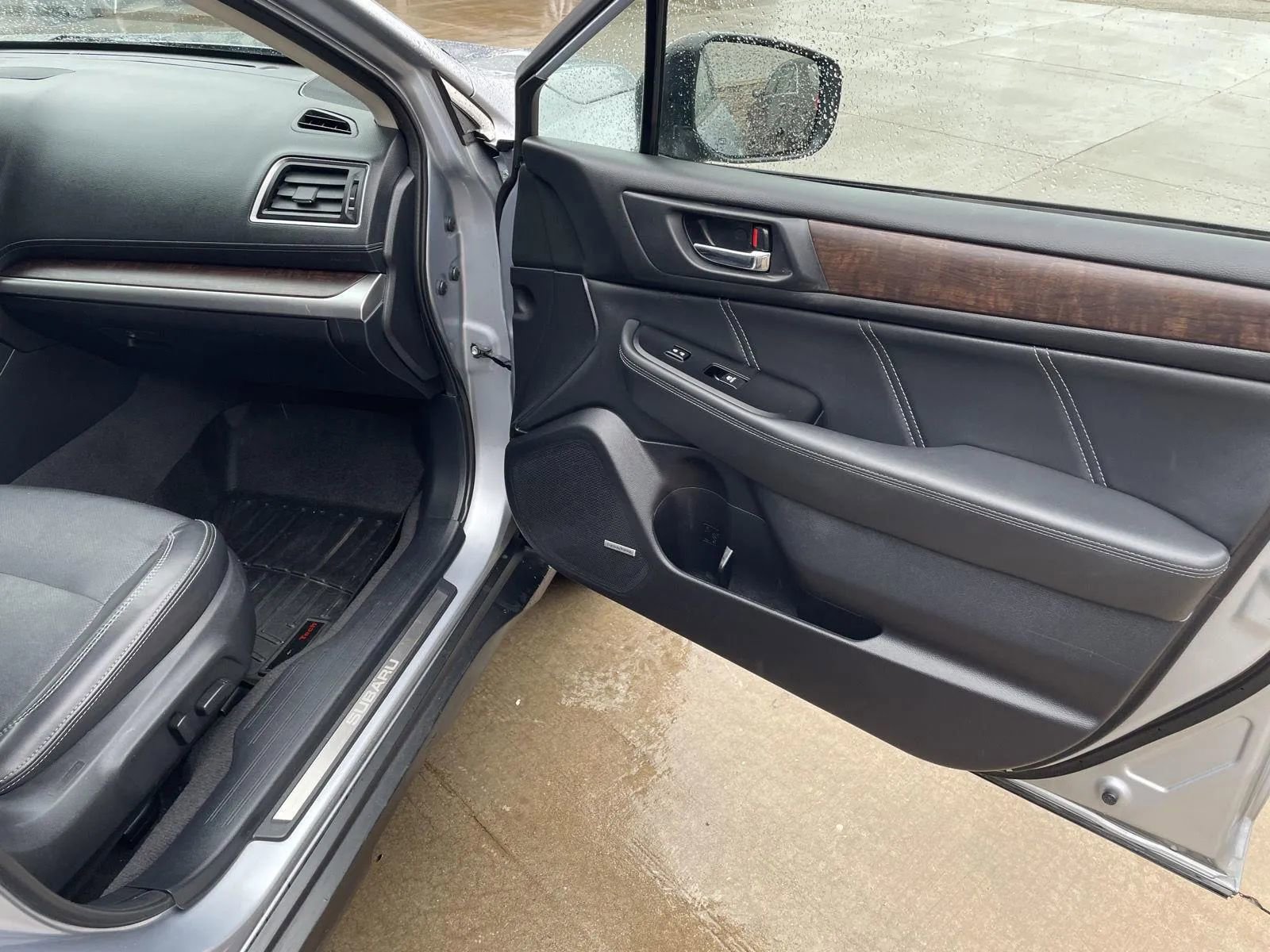 Used 2019 Subaru Outback 2.5i Limited image 19