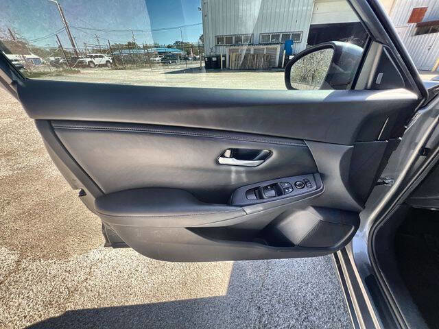 Used 2024 Nissan Sentra SV w/ All-Weather Package image 21