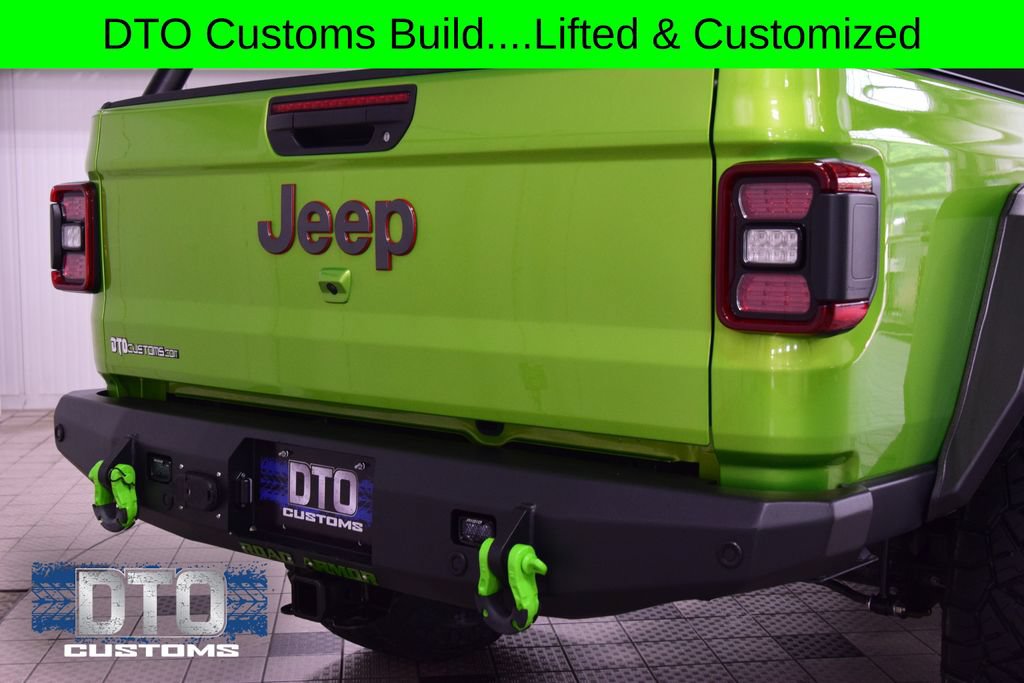 Used 2025 Jeep Gladiator Rubicon w/ Safety Group AWD/4WD image 22