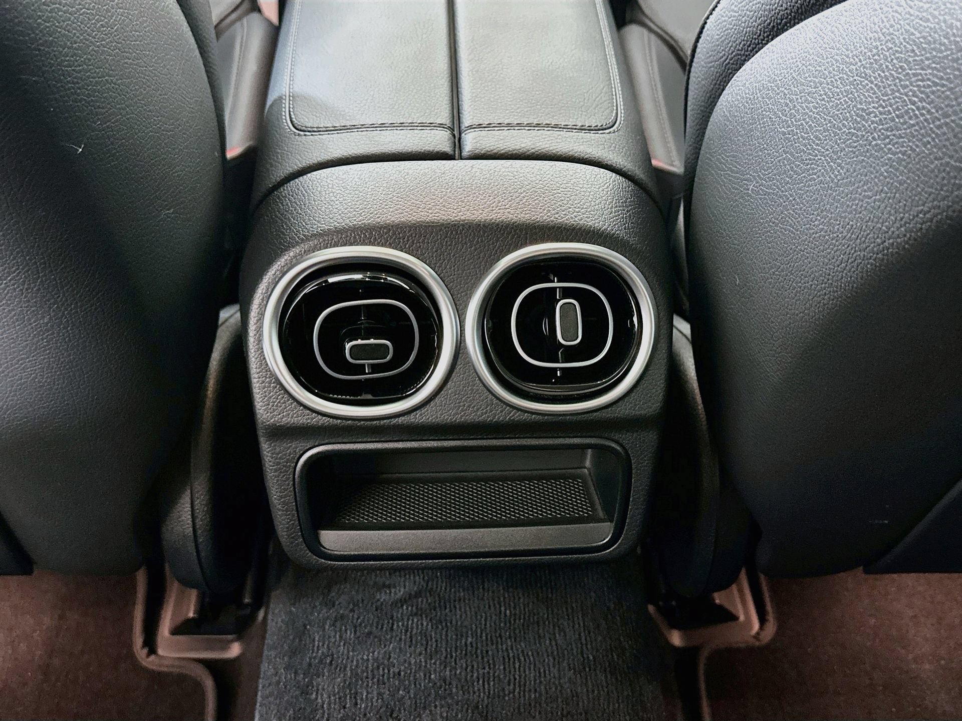 Certified 2024 Mercedes-Benz C 300 Sedan image 27