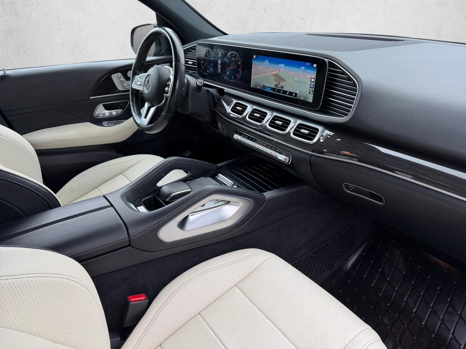 Certified 2020 Mercedes-Benz GLE 350 4MATIC image 28