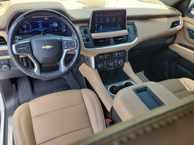 Used 2023 Chevrolet Tahoe Premier w/ Advanced Technology Package RWD image 19