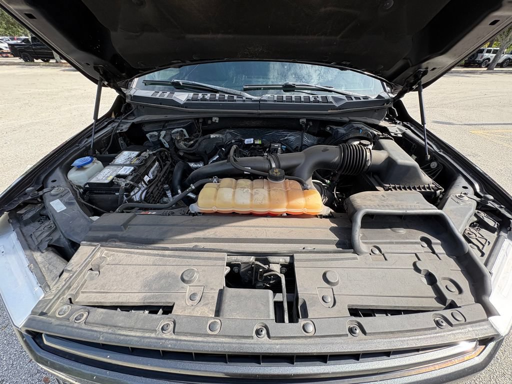Certified 2019 Ford F150 XLT w/ Equipment Group 302A Luxury AWD/4WD image 31
