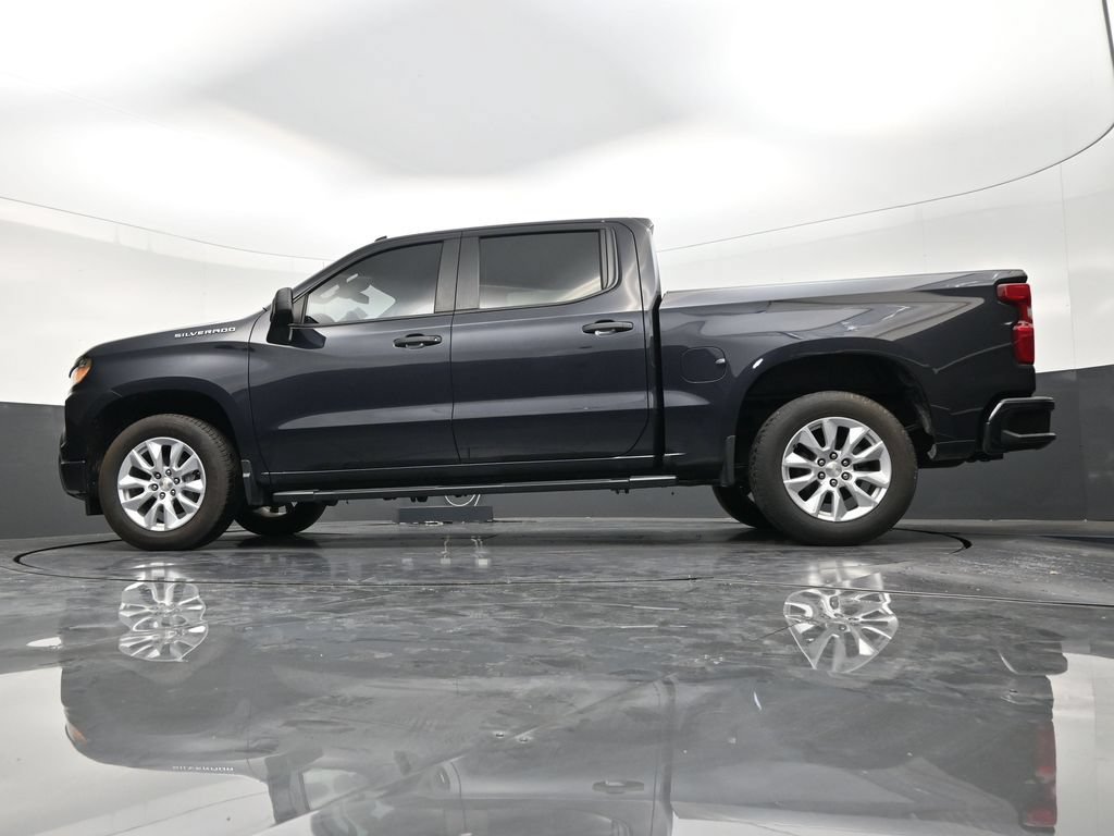 Used 2023 Chevrolet Silverado 1500 Custom RWD image 18