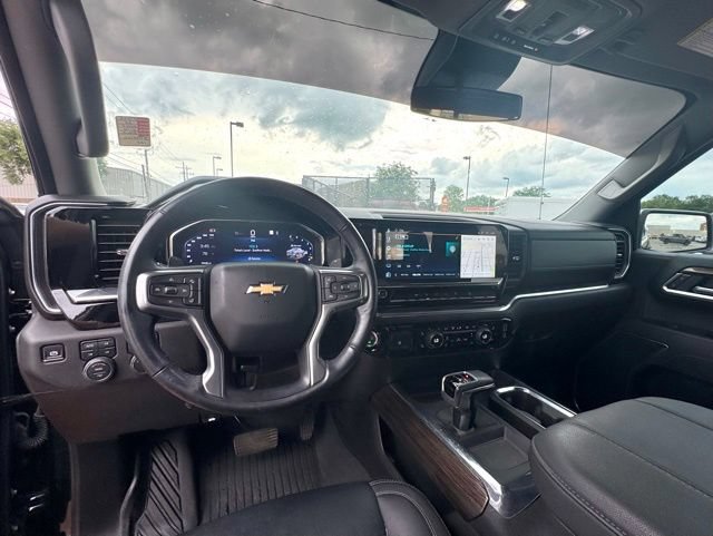 Used 2025 Chevrolet Silverado 1500 LT w/ All Star Edition Plus AWD/4WD image 10