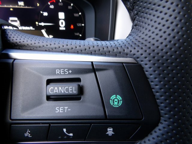 New 2025 Mitsubishi Outlander SEL image 36