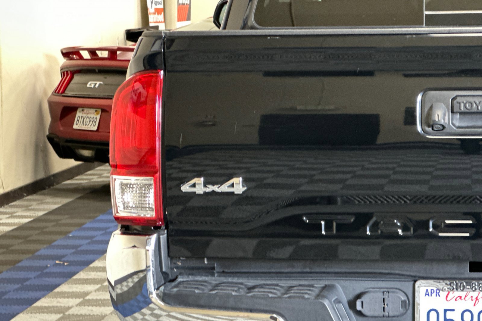 Used 2019 Toyota Tacoma SR5 image 43