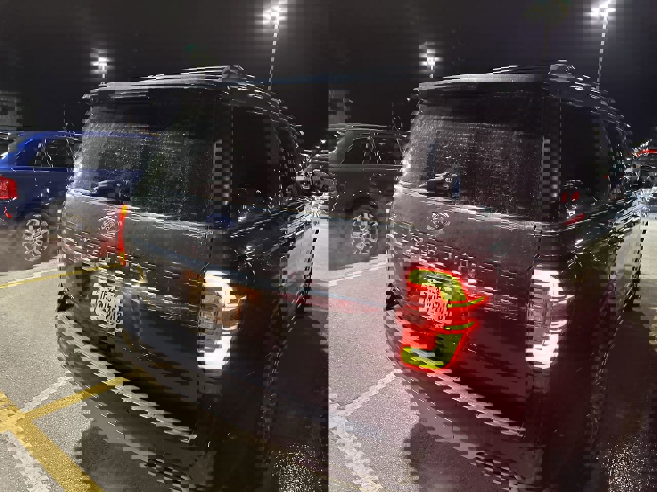 Used 2024 Ford Expedition Limited image 8