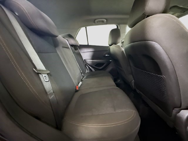 Used 2021 Chevrolet Trax LS w/ Tint and Cruise Package FWD image 25