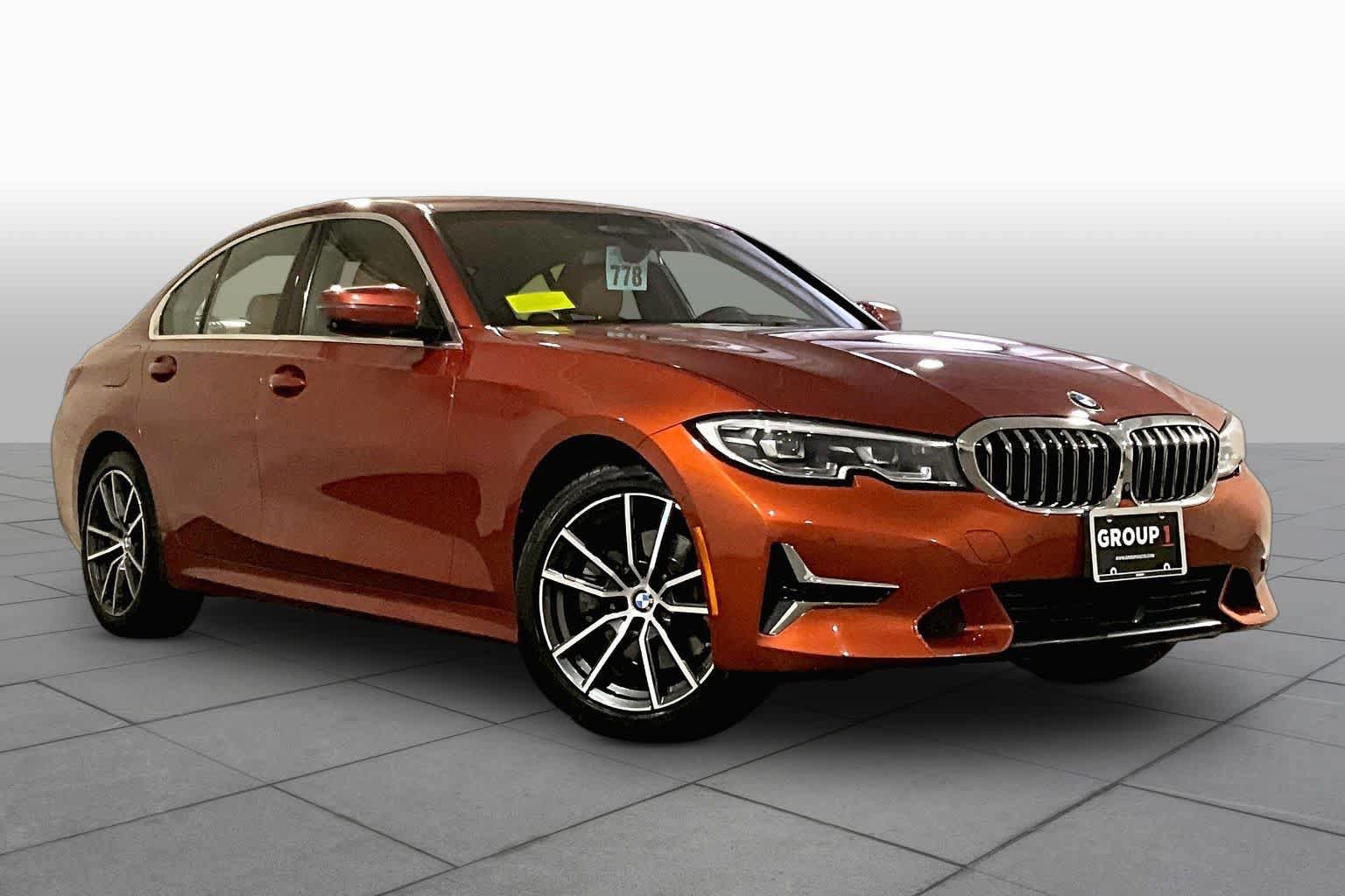 Used 2019 BMW 330i xDrive Sedan w/ Premium Package AWD/4WD image 2