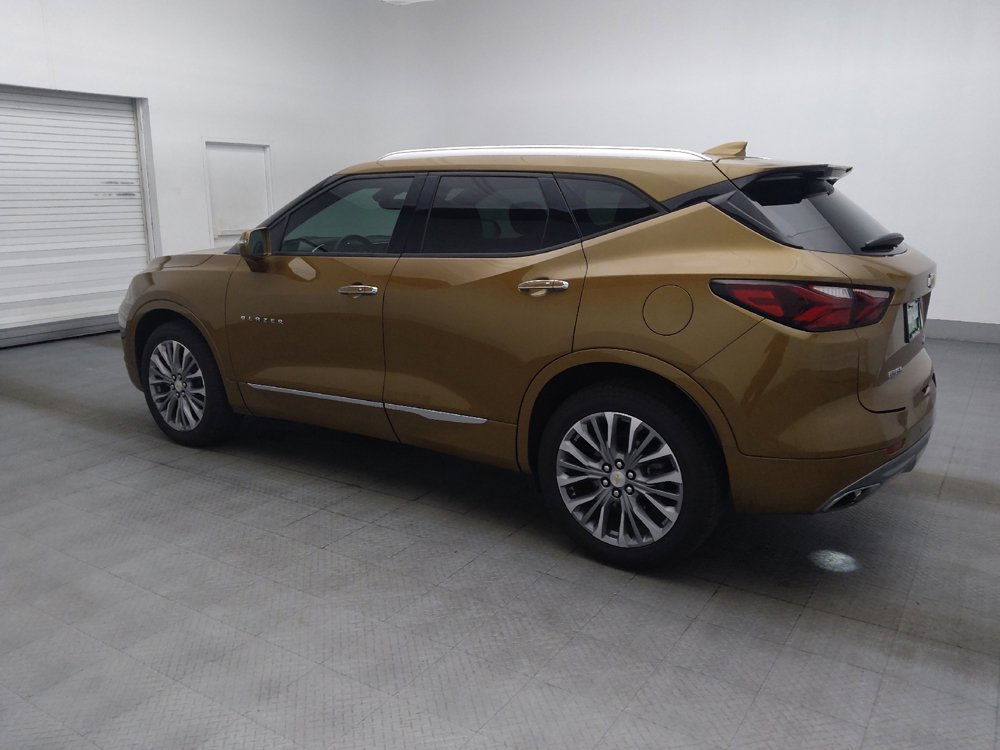 Used 2019 Chevrolet Blazer Premier w/ Driver Confidence II Package FWD image 3