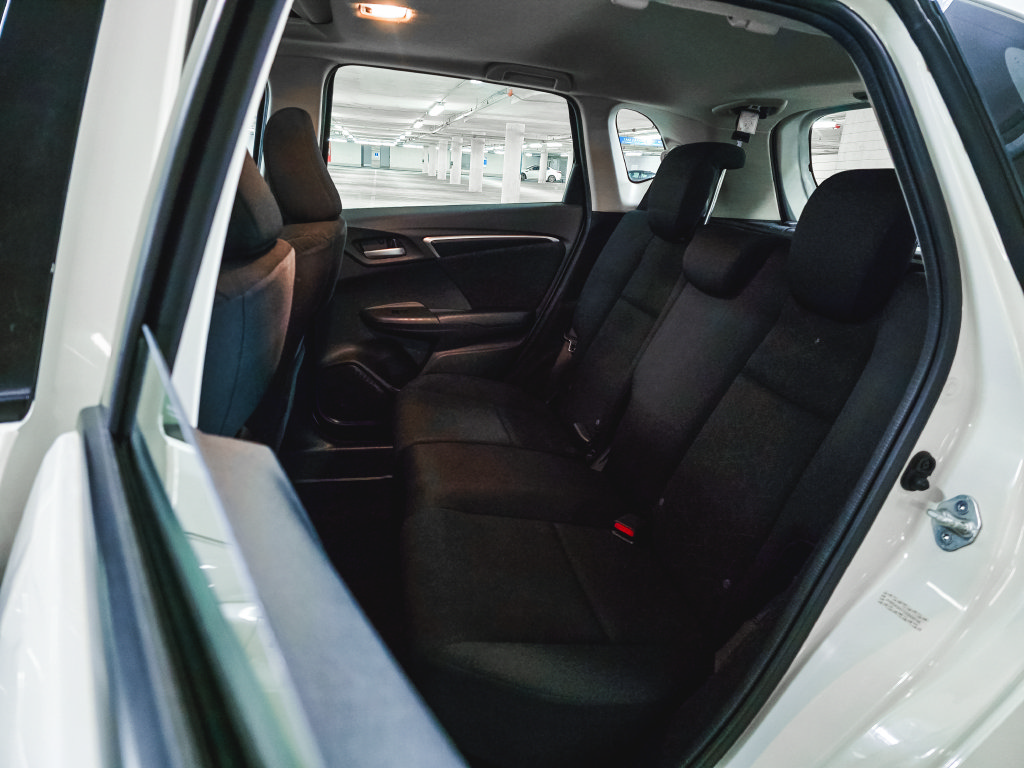 Used 2016 Honda Fit EX image 19