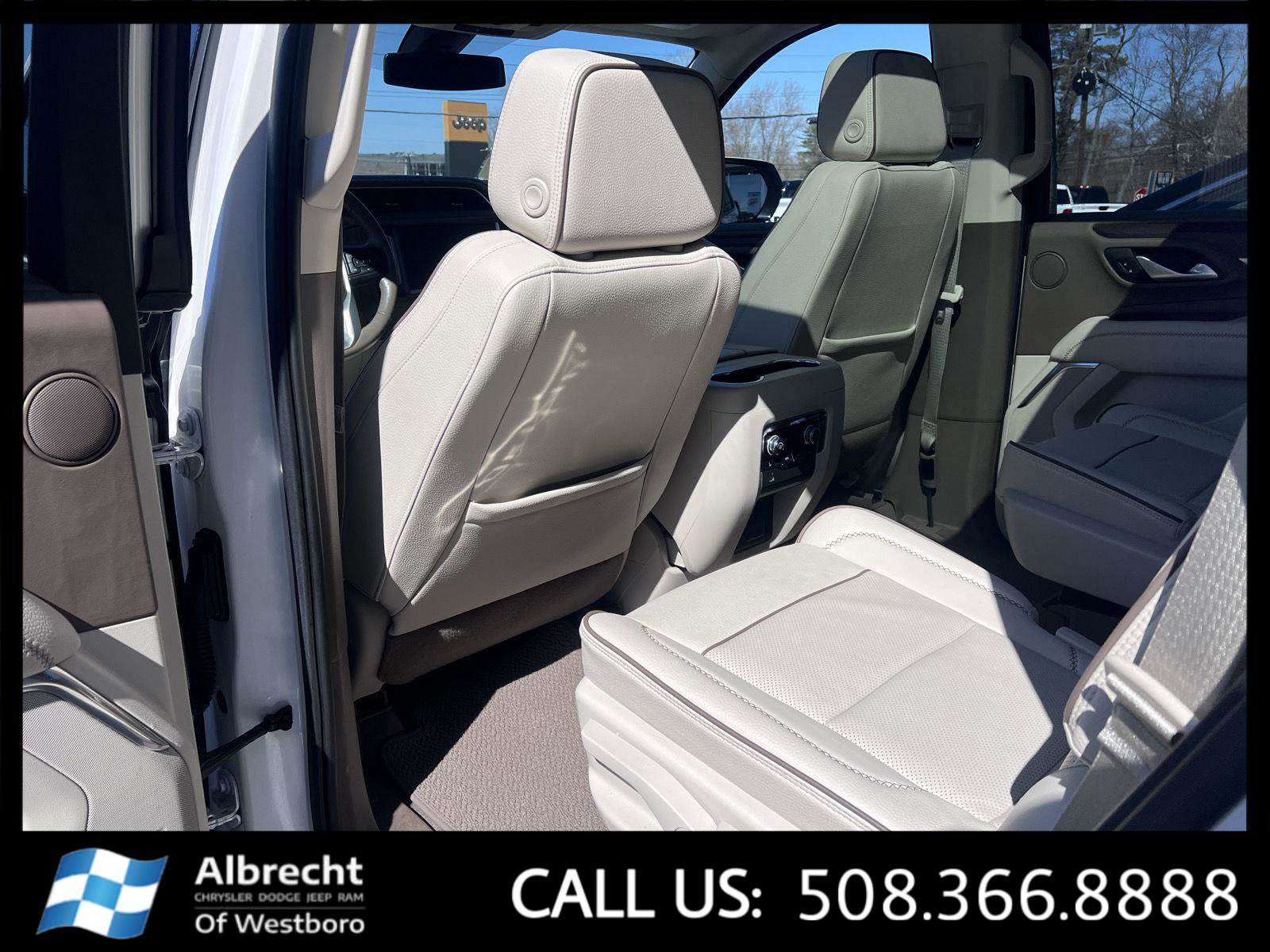 Used 2022 GMC Yukon Denali image 12
