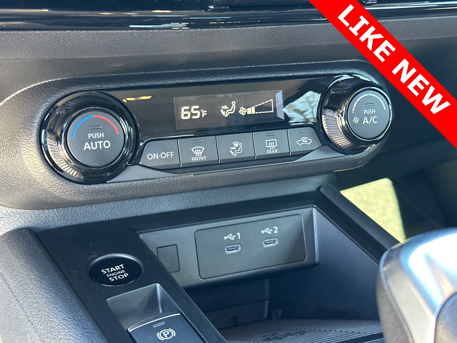 Used 2026 Nissan Kicks SV image 30