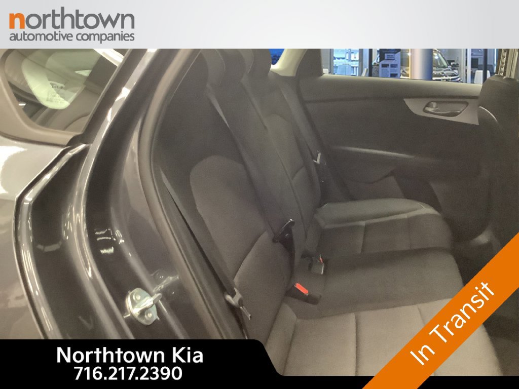Used 2024 Kia Forte LXS w/ LXS Technology Package FWD image 19