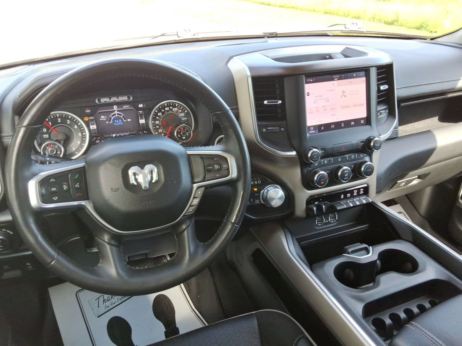 Used 2022 RAM 1500 Laramie AWD/4WD image 12