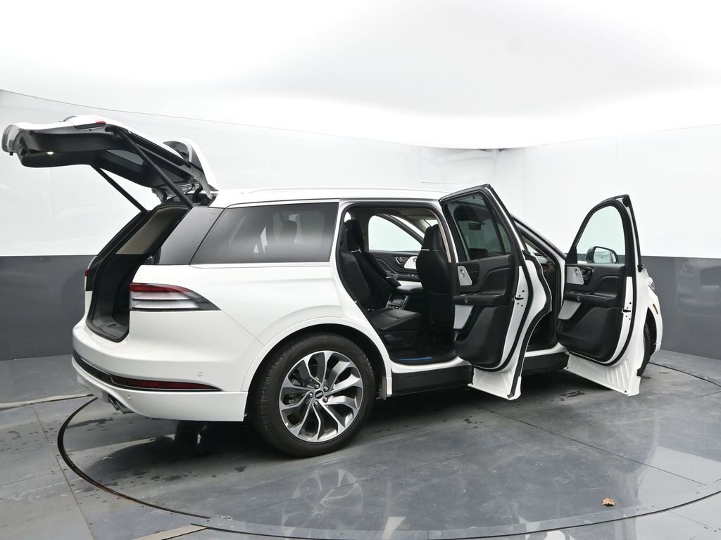 Used 2021 Lincoln Aviator Grand Touring w/ Equipment Group 302A image 64