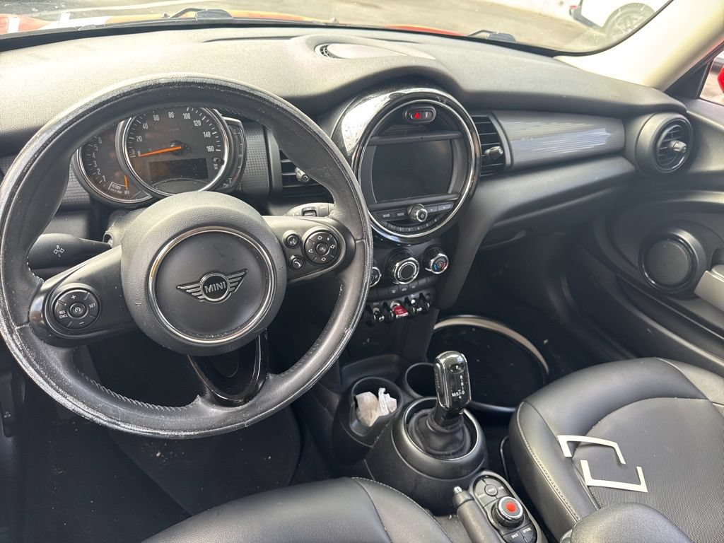 Used 2020 MINI Cooper 2-Door Hardtop FWD image 14